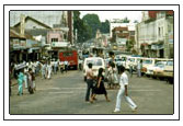 Stra&szlig;enszene in Kandy