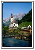Kirche von Ramsau (die haben `se bestimmt nur f&uuml;r Postkarten dahin gebaut)
